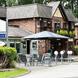 Fairways Lodge & Leisure Club